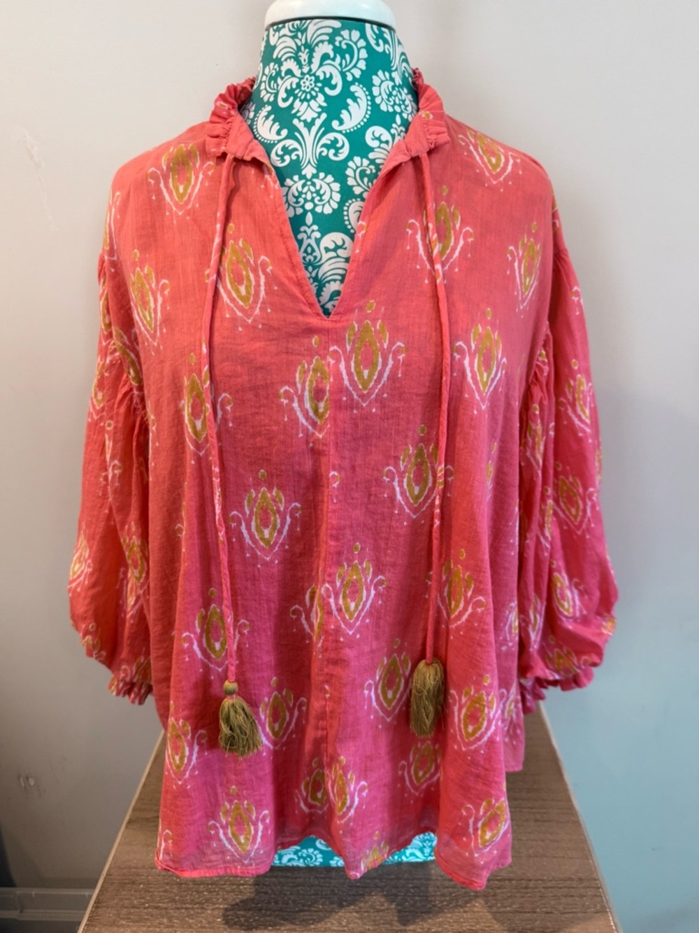 Ivy Jane Women's Pinkish-Orange Rose Printed Tassel Peasant Top